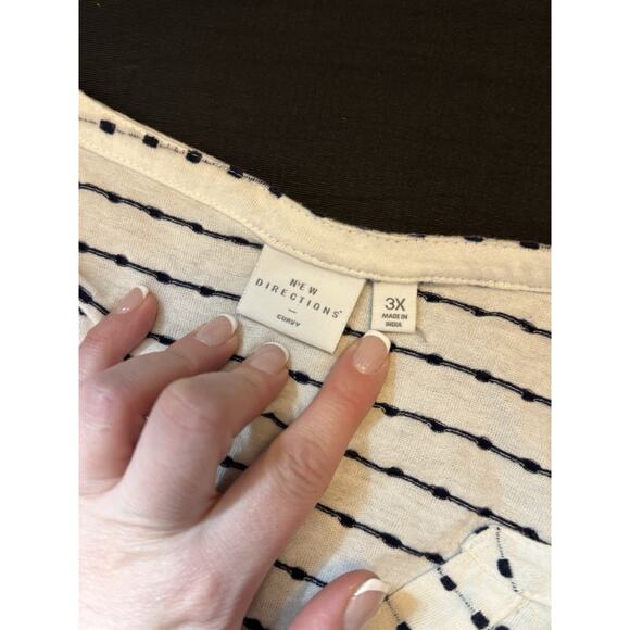 New Directions, Tank Top 3X White black Asymmetrical Cottage - Picture 4 of 8